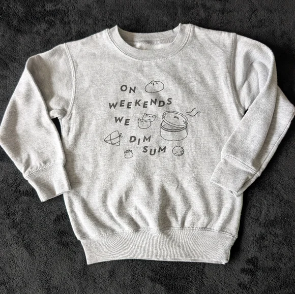 Cheerily Kids Grey Crewneck Dim Sum Dumpling Sweatshirt Playful Graphic Sz 4T - Picture 2 of 8